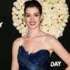 Anne Hathaway à la première de Valentine's Day le 8 février 