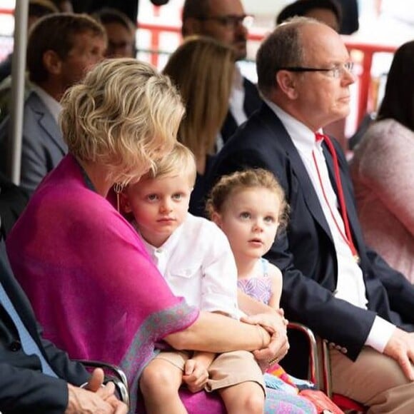 Charlène de Monaco et son mari le prince Albert II de Monaco avec leurs enfants Gabriella et Jacques.