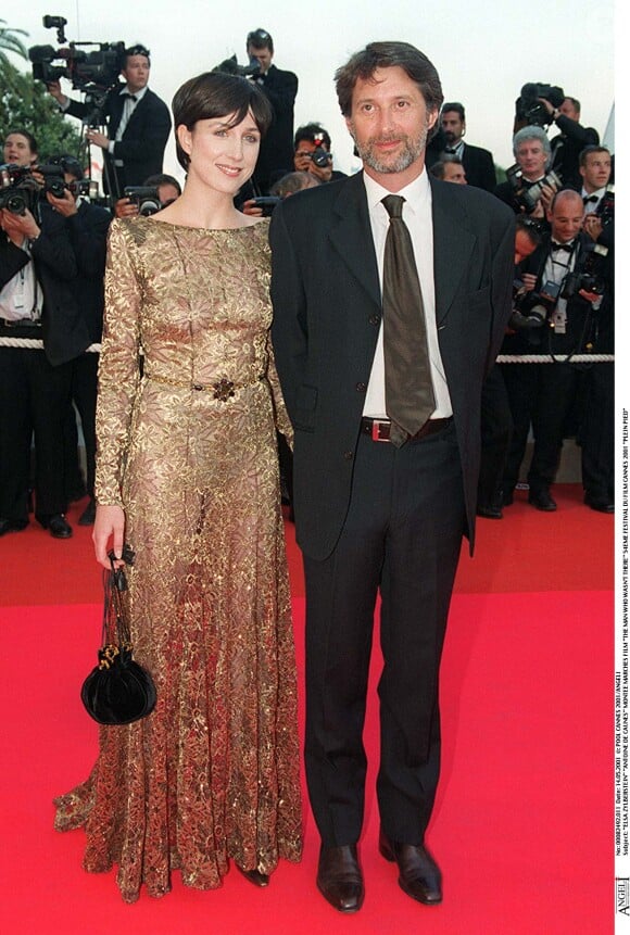 Elsa Zylberstein et Antoine de Caunes au Festival de Cannes 2001