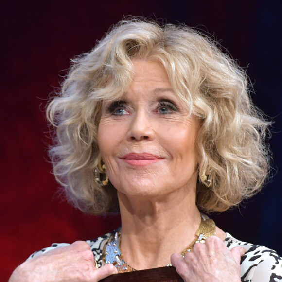 Jane Fonda (prix Lumière 2018) lors de la remise du prix Lumière 2018 au 10ème festival Lumières au palais des congrès de Lyon le 19 octobre 2018. © Giancarlo Gorassini / Bestimage 