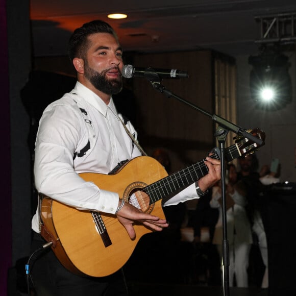 Kendji Girac - Soirée du Global Gift Gala au profit "Un coup de coeur pour l'Ukraine" lors du 75e festival annuel du film de Cannes au JW Marriott le 19 mai 2022© Daniele Venturelli via Bestimage 