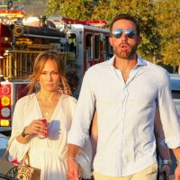 Jennifer Lopez et Ben Affleck assortis : Leur journée au parc d'attractions avec Max et Emme a bien failli virer au drame...
