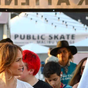 Ben Affleck et sa femme Jennifer Affleck (Lopez) accompagnée de ses enfants Emme et Maximilian, au parc d'attractions éphémère "Malibu Chili Cook-Off" à Los Angeles, le 4 septembre 2022.