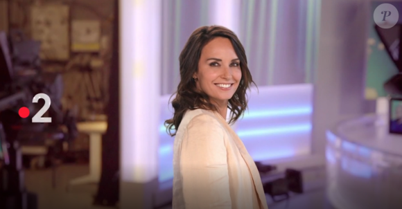 La nouvelle humoriste de "Télématin", Alexandra Pizzagalli, se fait interrompre en direct pendant son sketch par France 2