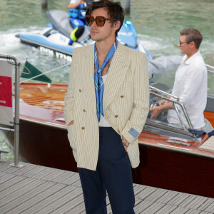 Harry Styles au Lido lors du 79ème Festival International du Film de Venise (Mostra), le 5 septembre 2022. 