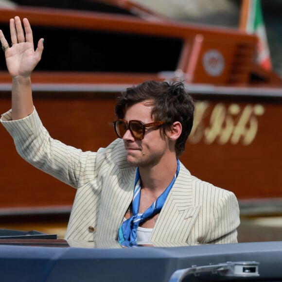 Harry Styles au Lido lors du 79ème Festival International du Film de Venise (Mostra), le 5 septembre 2022. 