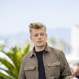 Benjamin Biolay au photocall du jury "Un certain regard" lors du 75ème Festival International du Film de Cannes, le 18 mai 2022. © Cyril Moreau / Bestimage 