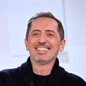 Exclusif - Gad Elmaleh - Enregistrement de l'émission "Vivement Dimanche prochain" présentée par M.Drucker et diffusée le 30 janvier 2022 sur France 2. Le 21 janvier 2022 © Guillaume Gaffiot / Bestimage 