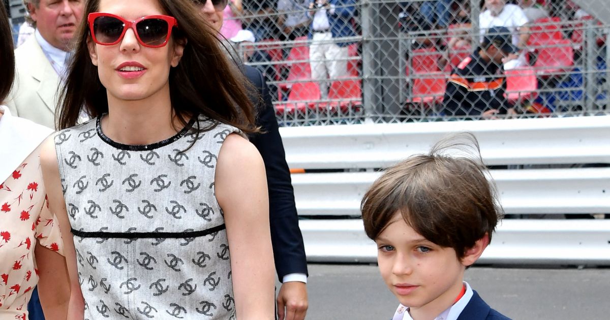 Charlotte Casiraghi Et Son Fils Raphaël Elmaleh - La Famille De Monaco ...