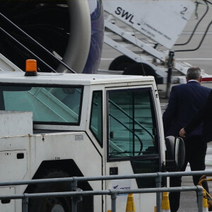 Le prince Harry, duc de Sussex, arrive à l'aéroport de Aberdeen, au lendemain du décès de la reine Elisabeth II d'Angleterre au château de Balmoral. Le 9 septembre 2022