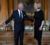La Première ministre britannique Liz Truss a été reçue par le roi Charles III d'Angleterre au palais de Buckingham à Londres. Deux jours avant, la Première ministre rencontrait la reine Elisabeth II. Le 9 septembre 2022 