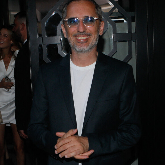 Gad Elmaleh - Arrivées au défilé de mode Haute-Couture automne-hiver 2022-2023 "Giambattista Valli" à Paris, France, le 4 juillet 2022. © Veeren / Christophe Clovis / Bestimage 
