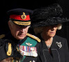 Le roi Charles III d'Angleterre et Camilla Parker Bowles, reine consort d'Angleterre - Procession du cercueil de la reine Elisabeth II du palais de Holyroodhouse à la cathédrale St Giles d'Édimbourg, Royaume Uni, le 12 septembre 2022.