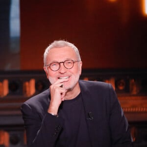 Laurent Ruquier sur le plateau de l'émission "On est en direct (OEED)" , présentée par L.Salamé et L.Ruquier, diffusée en direct sur France 2 aux studios Rive Gauche à Paris, France, le 28 mai 2022. © Christophe Clovis/Bestimage 