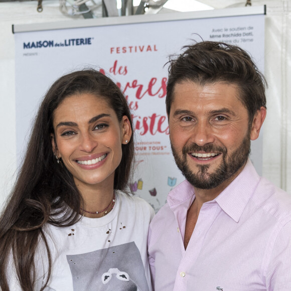Tatiana Silva et Christophe Beaugrand - Festival des Livres et des Artistes organisé par l'association "Lecture pour Tous" engagée dans la lutte contre l'illettrisme au Mail Branly à Paris le 3 juillet 2022. © Pierre Perusseau / Jack Tribeca / Bestimage 