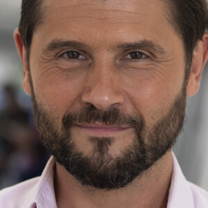 Christophe Beaugrand - Festival des Livres et des Artistes organisé par l'association "Lecture pour Tous" engagée dans la lutte contre l'illettrisme au Mail Branly à Paris le 3 juillet 2022. © Pierre Perusseau / Jack Tribeca / Bestimage 