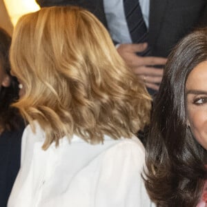 La reine Letizia d'Espagne assiste à la conférence "Tour of Cancer", organisée par l'AECC (Association espagnole contre le cancer), au Caixa Forum à Lérida le 6 septembre 2022. 