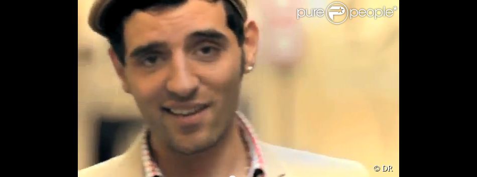 Pierre Suppa dans son clip PS Je TM. Il fait son grand retour ...