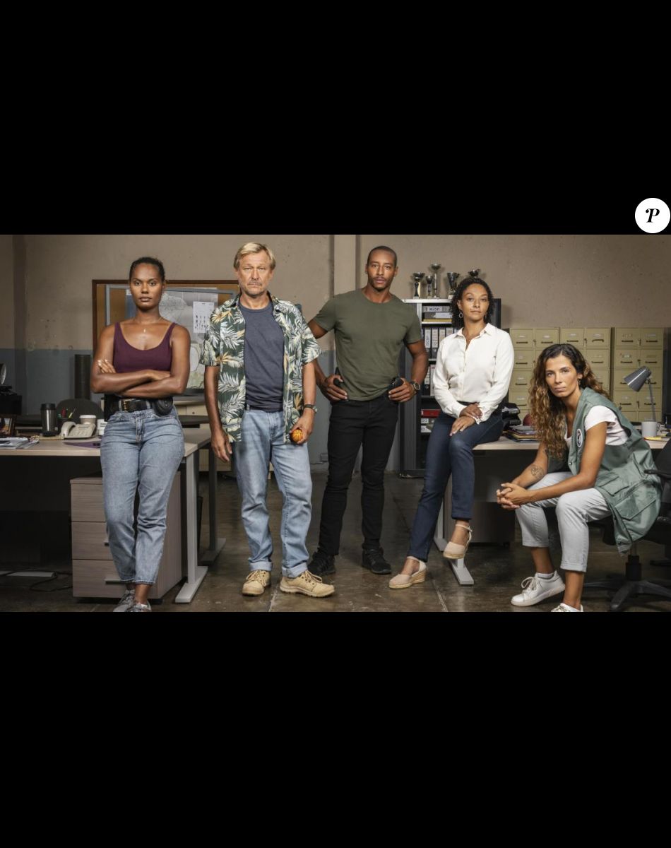 Image de la série OPJ (France 3) : Marion Campan incarnait la médecin-légiste Joséphine Fleury au côté de Yaëlle Trulès (Clarissa Hoarau). Cette dernière a rendu un vibrant hommage à sa partenaire décédée.