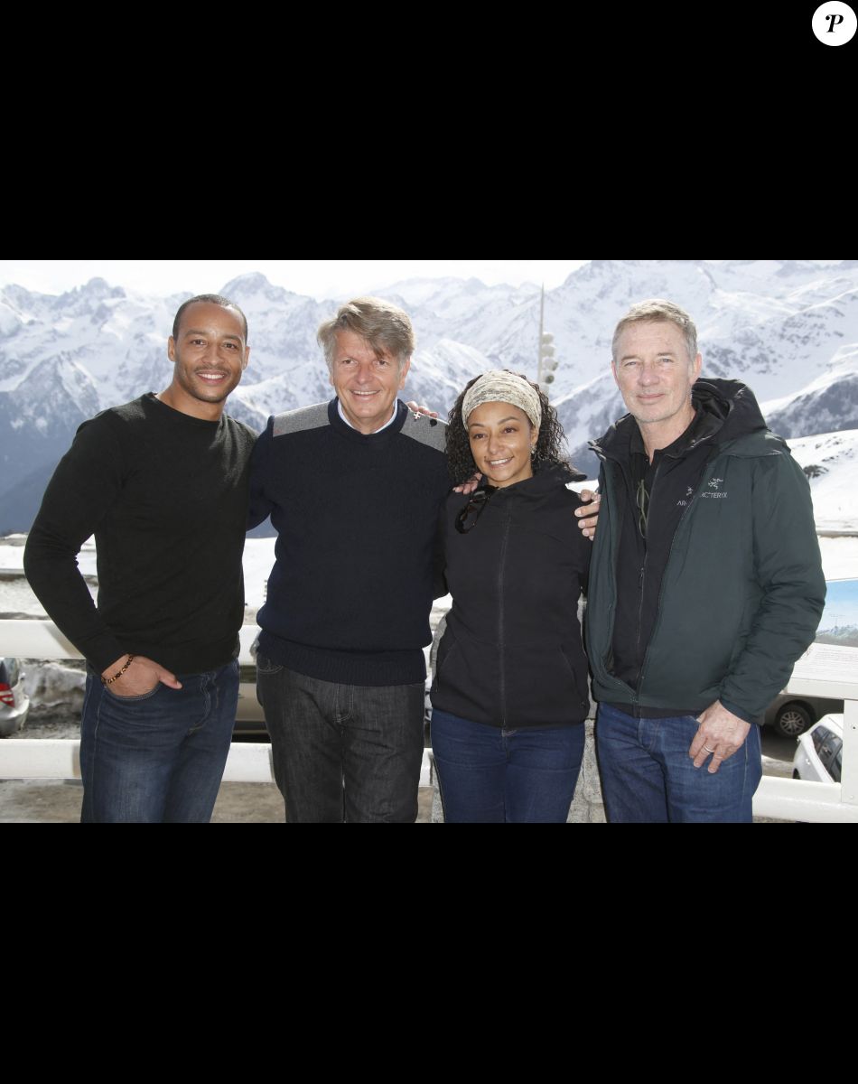 Nathan Dellemme, Yaëlle Trulès, Stéphane Meunier réalisateur pour OPJ Christian Cappe le directeur général du festival. - Rendez-vous avec les actrices et acteurs de la 24ème édition du festival Tv de Luchon le 12 février 2022. © Christophe Aubert / Bestimage