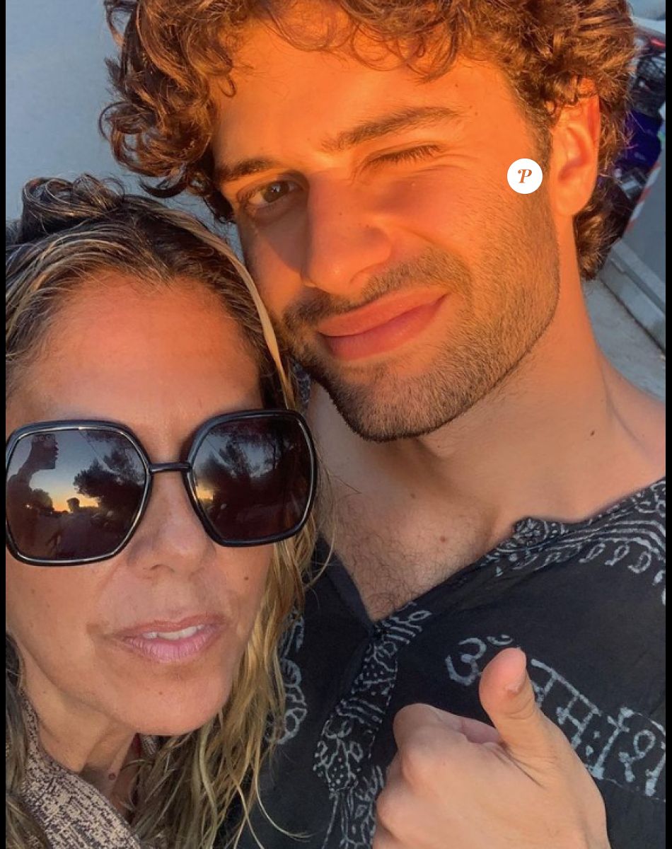 Liam Hellmann Ici Tout Commence Ici tout commence : Liaison "torride" de la mère d'un comédien avec une  star du cinéma ! - Purepeople