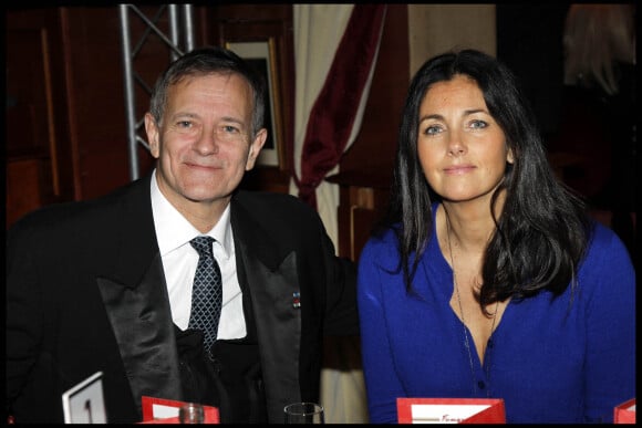 Francis Huster et Cristiana Reali - Dîner des stars au Fouquet's à Paris donné par le docteur Pierre Huth au profit du dépistage du cancer à l'institut Fournier.