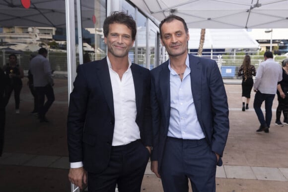 Numa Privat et Augustin Trapenard invité de D.Burki pour Culture Box lors du 75e Festival International du Film de Cannes, le 26 mai 2022. © Jack Tribeca/Bestimage