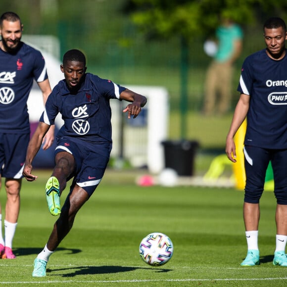 Ousmane Dembele ( France ) - Kylian Mbappe ( France ) - Karim Benzema ( France ) - - Entraînement de l'équipe de France de football au Centre National du Football à Clairefontaine le 31 mai 2021. © Federico Pestellini / Panoramic / Bestimage