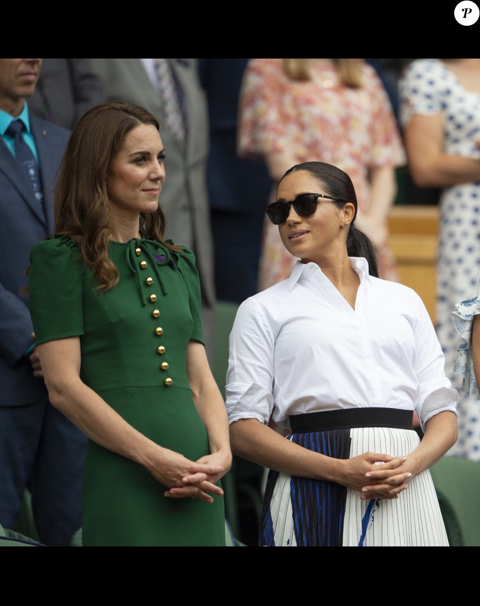 Catherine (Kate) Middleton, duchesse de Cambridge, Meghan Markle, duchesse de Sussex, et Pippa Middleton dans les tribunes lors de la finale femme de Wimbledon "Serena Williams - Simona Halep (2/6 - 2/6) à Londres, le 13 juillet 2019.