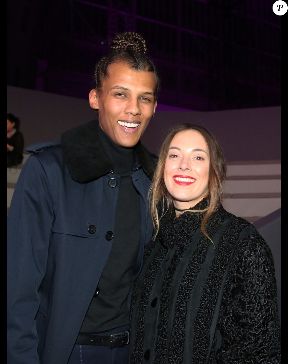 Stromae et sa femme Coralie Barbier au défilé "Victoria's Secret Paris 2016" au Grand Palais à Paris, le 30 novembre 2016. © Denis Guignebourg/Bestimage