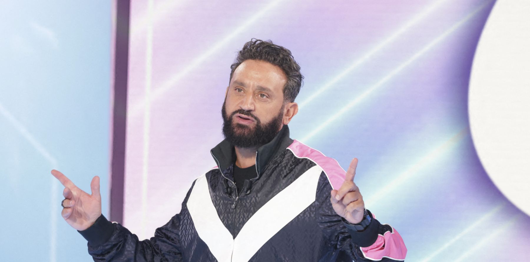 Cyril Hanouna quelle chroniqueuse de TPMP serait la plus compatible avec lui révélations sur