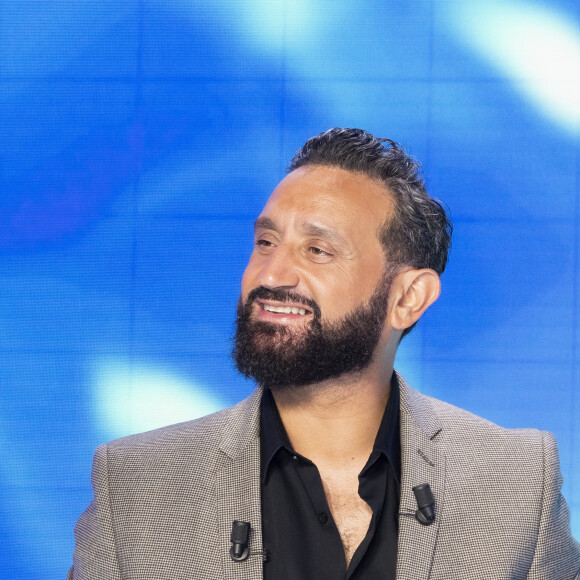 Exclusif - Cyril Hanouna sur le plateau de l'émission Touche pas à mon poste (TPMP) diffusée en direct sur C8 le 30 août 2022 et présentée par C.Hanouna. © Jack Tribeca / Bestimage