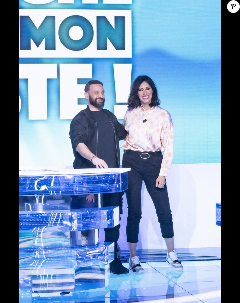 Exclusif - Cyril Hanouna se réconcilie avec Géraldine Maillet - Enregistrement de l'émission "Touche Pas à Mon Poste (TPMP)", diffusée en direct sur C8 le 31 mars © Jack Tribeca / Bestimage
