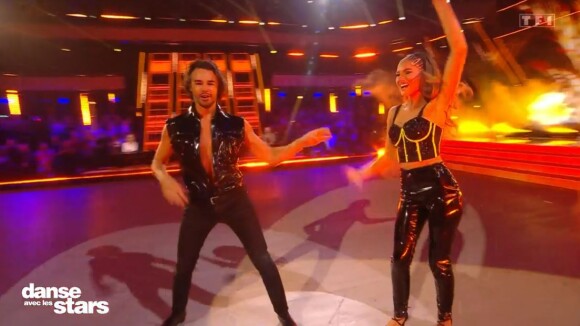 Amandine Petit et Anthony Colette lors du troisième prime de "Danse avec les stars", sur TF1