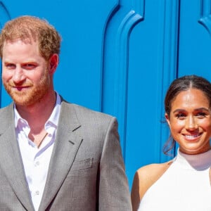 Le prince Harry, duc de Sussex et Meghan Markle, duchesse de Sussex, arrivent à l'hôtel de ville pour l'événement Invictus Games Dusseldorf 2023 One Year to Go, à Düsseldorf, Allemagne, le 6 septembre 2022. 