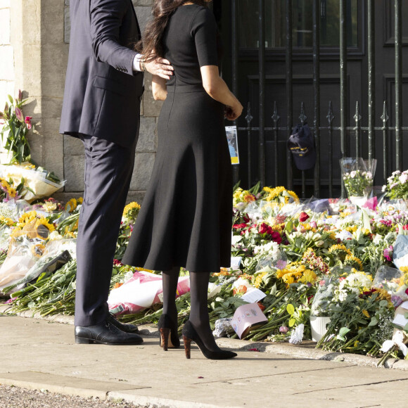 Le prince Harry, duc de Sussex, Meghan Markle, duchesse de Sussex devant le château de Windsor, suite au décès de la reine Elisabeth II d'Angleterre. Le 10 septembre 2022