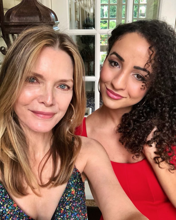 Michelle Pfeiffer et sa fille Claudia. Juin 2021.