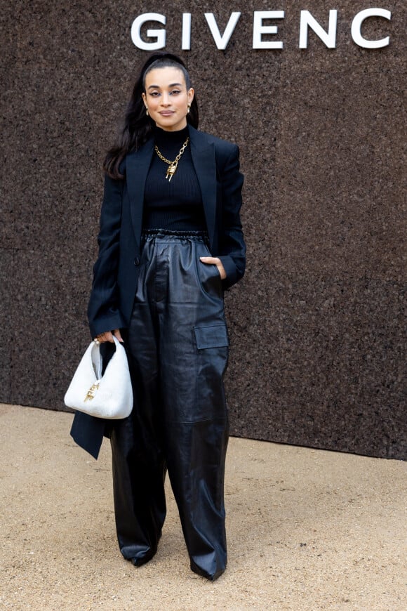 Camélia Jordana - Photocall du défilé Givenchy, Collection Femme Prêt-à-porter Printemps/Eté 2023, lors de la Fashion Week de Paris. Le 2 octobre 2022. © Olivier Borde/Bestimage