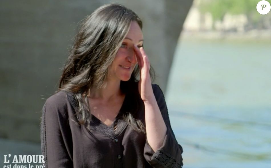 Sebastien Choisit D Inviter La Pretendante Lea A La Ferme Dans L Amour Est Dans Le Pre M6 Episode Du 22 Aout 22 Purepeople