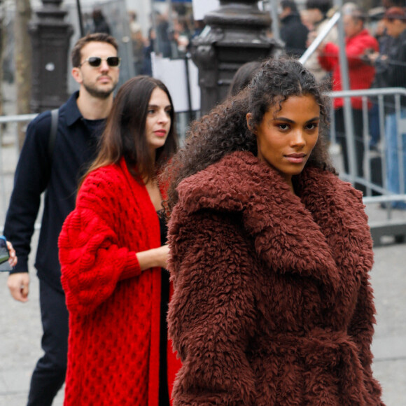 Tina Kunakey - Sorties du défilé prêt-à-porter printemps-été 2023 "Stella McCartney" lors de la fashion week de Paris le 3 octobre 2022. © Clovis / Veeren / Bestimage