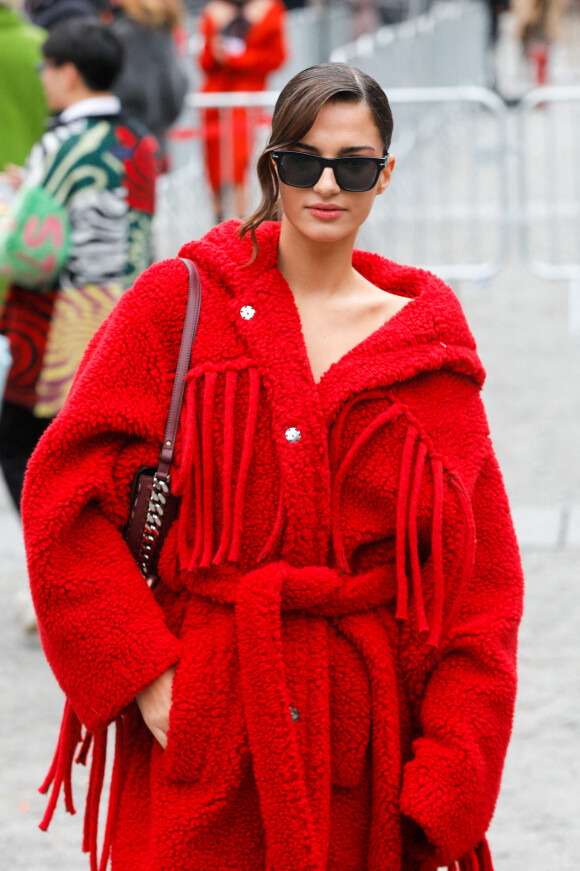 Gabrielle Caunesil - Arrivées au défilé prêt-à-porter printemps-été 2023 "Stella McCartney" lors de la fashion week de Paris le 3 octobre 2022. © Clovis / Veeren / Bestimage