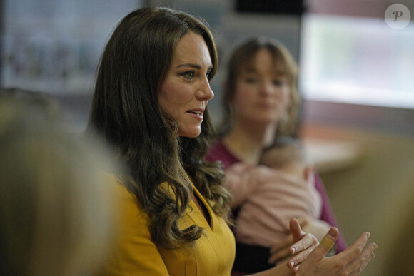 Catherine (Kate) Middleton, princesse de Galles, visitant la maternité du Royal Surrey County Hospital à Guildford, le 5 octobre 2022.