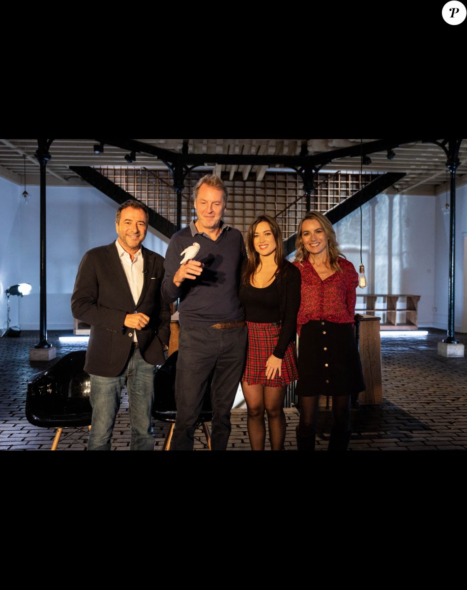 Exclusif - Bernard Montiel, Elsa Esnoult, Laëtitia Barlerin - Enregistrement de l'émission "Animaux Stars", présentée par B.Montiel et diffusée le 8 octobre à 17h30 sur Animaux TV © Jérémy Melloul / Bestimage