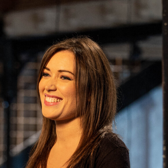 Exclusif - Elsa Esnoult - Enregistrement de l'émission "Animaux Stars", présentée par B.Montiel et diffusée le 8 octobre à 17h30 sur Animaux TV © Jérémy Melloul / Bestimage 