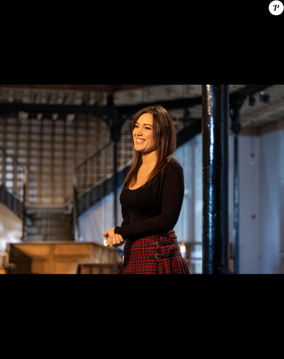 Exclusif - Elsa Esnoult - Enregistrement de l'émission "Animaux Stars", présentée par B.Montiel et diffusée le 8 octobre à 17h30 sur Animaux TV © Jérémy Melloul / Bestimage