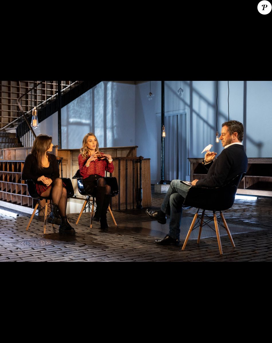 Exclusif - Elsa Esnoult, Laëtitia Barlerin et Bernard Montiel - Enregistrement de l'émission "Animaux Stars", présentée par B.Montiel et diffusée le 8 octobre à 17h30 sur Animaux TV © Jérémy Melloul / Bestimage