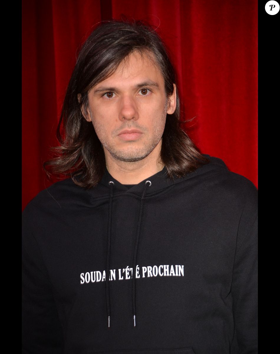 Orelsan - People au défilé AMI d'Alexandre Mattiussi lors de la fashion week Homme collection Automne/Hiver 2020-2021 à Paris, le 14 janvier 2020. © Veeren Ramasamy-Christophe Clovis / Bestimage