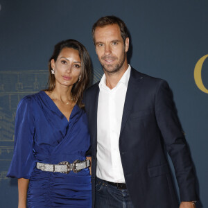 Richard Gasquet et Clémentine - Soirée de gala "Coeur Central" au profit de Terre d'Impact fonds de dotation de la FFT et de l'association Fête le Mur sur le Court Central Philippe Chatrier à Roland Garros, Paris le 5 juillet 2022. © Marc Ausset-Lacroix/Bestimage