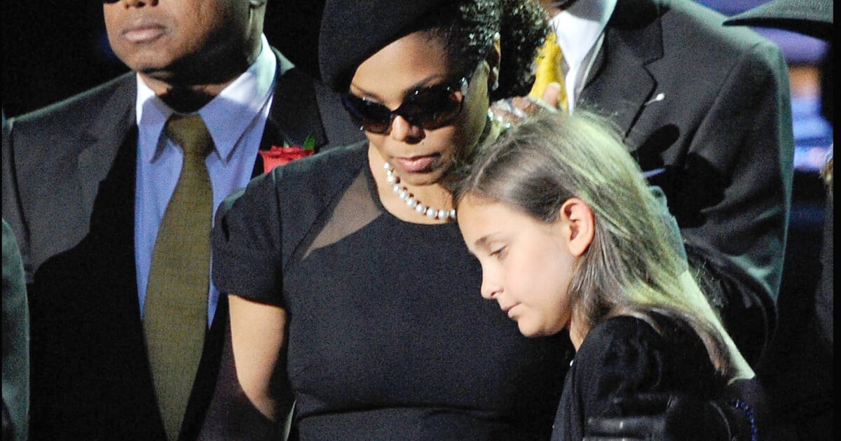 Jackson pose avec sa "superbe" nièce Paris rare photo de leur