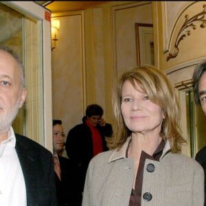 Nicole Garcia, Richard Berry et François Berléand dans la pièce Café Chinois au Théâtre de la Gaîté Montparnasse 